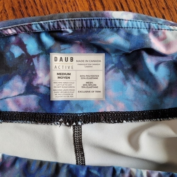 DAUB Active | mesh tie dye leggings | medium - Picture 12 of 12